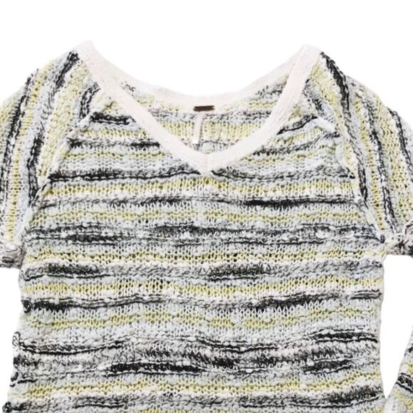 Free people marled Songbird V neck sweater in white/gray/yellow/aqua.size XS - Picture 6 of 9